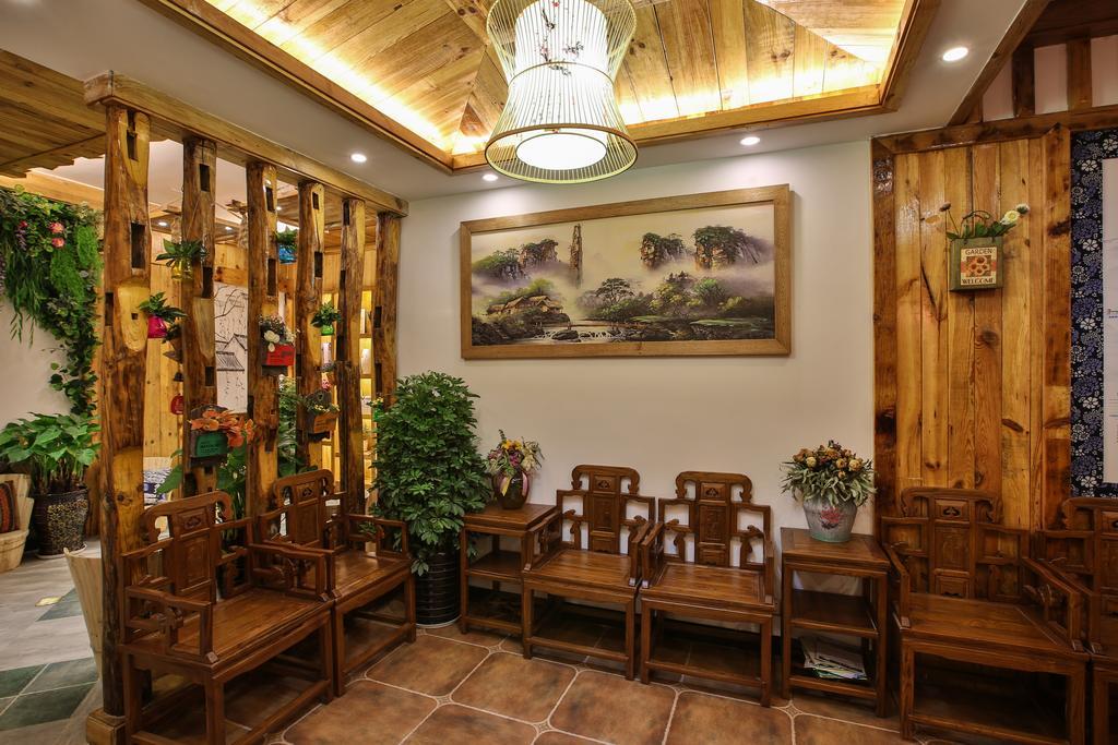 Chong Chong Guesthouse Zhangjiajie Exterior photo